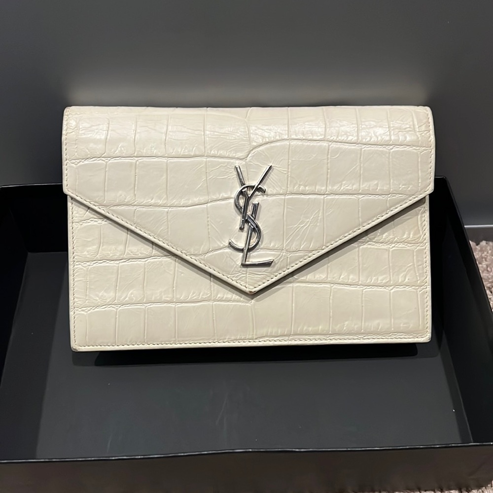 Ysl clutch with chain